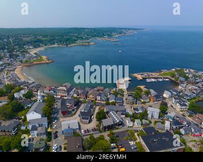 Rockport Harbor aus der Vogelperspektive bei Sandy Bay im historischen Küstendorf Rockport, Massachusetts, MA, USA. Stockfoto