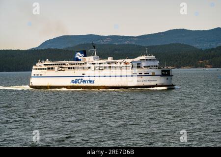MV Queen of New Westminster (1964) ist eine Roll-on-Roll-off-Passagierfähre, die von BC Ferries zwischen Vancouver und Victoria betrieben wird. Stockfoto