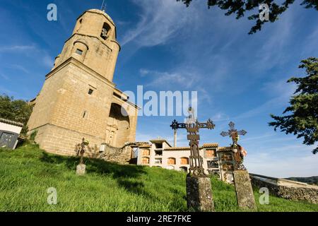 Kirche Santa Eulalia, gotische und Renaissanceklassizismus. National Monument und Eigentum von kulturellem Interesse. Olsón, Gemeinde Ainsa-Sobrarbe Stockfoto