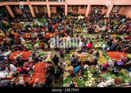 mercado cubierto de Santo Tomas, Mercado del Centro historico, Chichicastenango, municipio del departamento de El Quiché, Guatemala, Mittelamerika Stockfoto