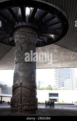 „Paraguas“-Säule im Museo Nacional de Antropología in Mexiko-Stadt, Mexiko Stockfoto