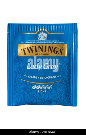 Lady Grey Teebeutel aus Twinings isoliert auf weißem Hintergrund - Twinings Lady Grey Teebeutel - Royal Warrant Stockfoto