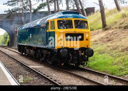 Nummer 47105, eine British Rail Klasse 47 Lokomotive, betrieben von Gloucestershire und Warwickshire Steam Railway, am Broadway, Worcestershhire, England, U Stockfoto