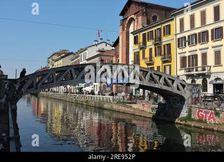 MAILAND, ITALIEN - 18. MÄRZ 2023: Blick auf die Kirche Chiesa Parrocchiale di Santa Maria delle Grazie al Naviglio. Stockfoto