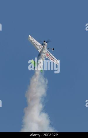 Sukhoi Su-31 auf der Pardubice Air Show 2023 in Pardubice, Tschechische Republik Stockfoto