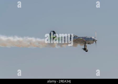 Sukhoi Su-31 auf der Pardubice Air Show 2023 in Pardubice, Tschechische Republik Stockfoto