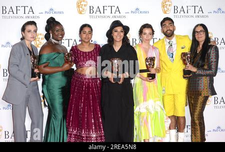 Foto Muss Gutgeschrieben Werden ©Alpha Press 078237 14/05/2023 Sindha Agha, Anna Hashmi, Samira Mian, Anne Perri, Tobi Kyeremateng, Maya Torres Mawaan Rizwan Dee Ahluwalia BAFTA TV Television Awards 2023 in London Stockfoto