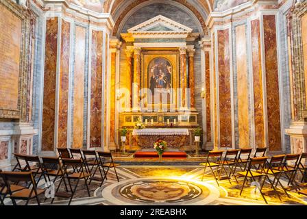 Rom, Latium, Italien, die Basilika Santa Sabina all'Aventino ist ein katholischer Gottesdienst im historischen Zentrum von Rom. Stockfoto