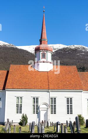 19. Century Eid Kyrkje (Eid Church), Eidsgata, Nordfjordeid, Vestland County, Norwegen Stockfoto