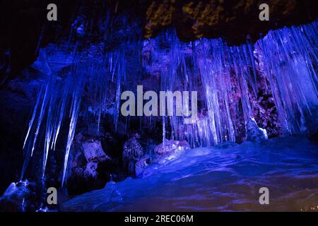 Narusawa-Eishöhle Stockfoto