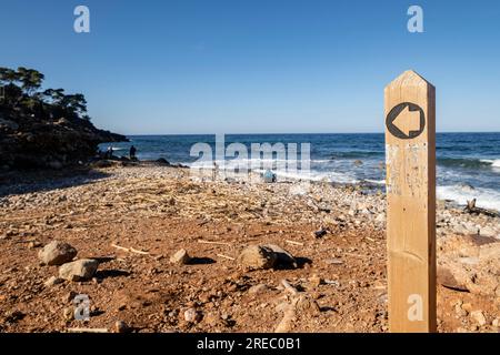 playa de Son Bunyola, senderismo en Volta des General, Paraje Natural de la Sierra de la Tramuntana, Banyalbufar, Mallorca, Balearen, Spanien Stockfoto