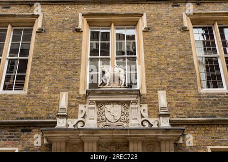 Plowden Buildings in Middle Temple Lane, London, Großbritannien Stockfoto