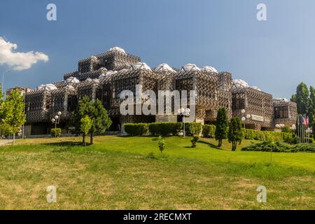 PRISTINA, KOSOVO - 13. AUGUST 2019: Nationalbibliothek des Kosovo in Pristina, Kosovo Stockfoto