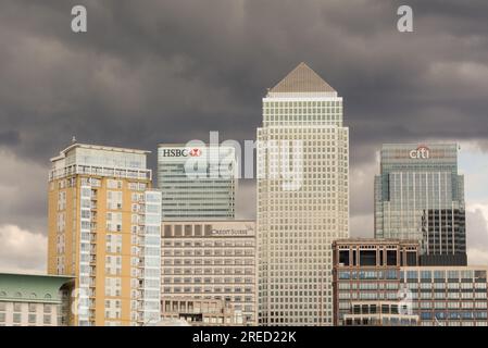 Wolkenkratzer und die Skyline von London, Canary Wharf, Isle of Dogs, London, England, GROSSBRITANNIEN Stockfoto