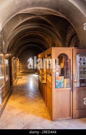 OHRID, NORDMAZEDONIEN - 7. AUGUST 2019: Innere der Kirche der Heiligen Clement und Panteleimon in Ohrid, Nordmazedonien Stockfoto