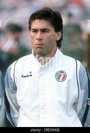 Fußball-Europameisterschaft 1988 / Eröffnungsspiel BR Deutschland – Italien in Düsseldorf 1:1 am 10.06.1988 / Carlo Ancelotti [automatisierte Übersetzung] Stockfoto