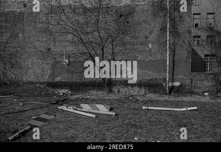 DDR, Berlin, 16.03.1990, Potsdamer Platz, Rückseite des Hotels Esplanade [maschinelle Übersetzung] Stockfoto