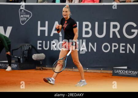 Hamburg, Deutschland. 27. Juli 2023. Tennisspielerin Arantxa Rus aus den Niederlanden beim Hamburg European Open 2023. Frank Molter/Alamy Live-Nachrichten Stockfoto