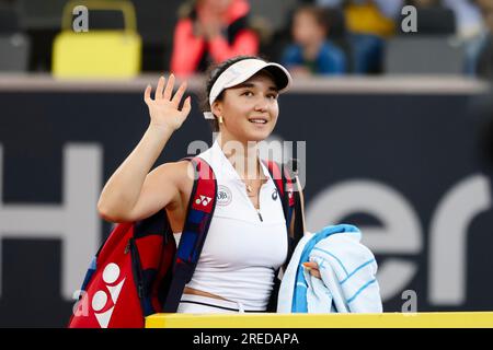 Hamburg, Deutschland. 27. Juli 2023. Tennisspielerin Eva Lys aus Deutschland beim Hamburg European Open 2023. Frank Molter/Alamy Live-Nachrichten Stockfoto