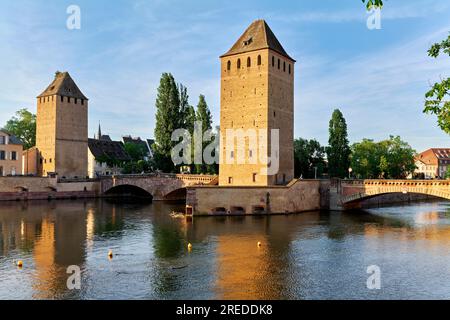 Straßburg Elsass Frankreich. Die überdachten Brücken Stockfoto