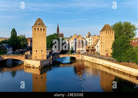 Straßburg Elsass Frankreich. Die überdachten Brücken Stockfoto