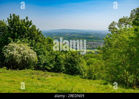 Der Blick über Great Malvern von der Happy Valley Road auf dem Weg zu den Hügeln Stockfoto