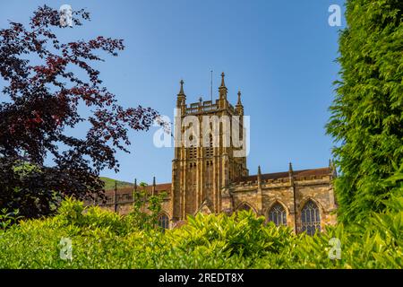 Ich schaue auf die Matte der Priory Kirche in Great Malvern Stockfoto