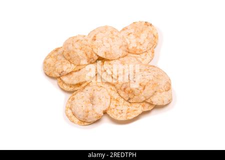 Reischips isoliert auf weißem Hintergrund. Stockfoto