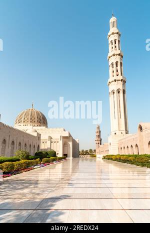 Die große Moschee des Sultans Qaboos in Muscat, Oman, Naher Osten Stockfoto