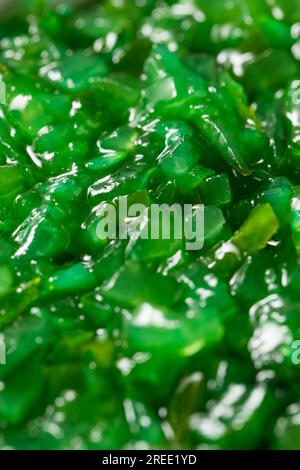 Chicago Style Neon Pickle Relish in a Bowl Stockfoto