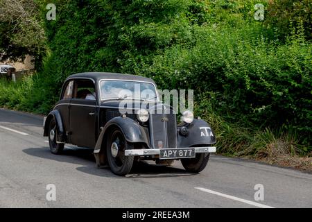 Oldtimer im Southwick Revival 2023. DKW Dampf-Kraft-Wagen „Team powered car“ aus den 1940er Jahren, Auto Union Fahrzeug wird Audi. Stockfoto