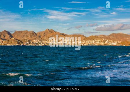 Blick auf den Fischerhafen und die Stadt. San Vincente. Mindelo. Cabo Verde. Afrika Stockfoto