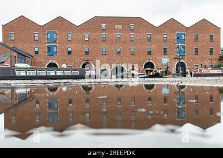 Das Portland Basin Museum im restaurierten Ashton Canal Warehouse aus dem 19. Jahrhundert. Stockfoto