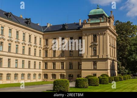 Strakova akademie in Prag, Sitz der tschechischen Regierung Stockfoto