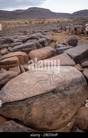 Petroglyph, Ait Ouazik Rock Site, spätneolithisch, Marokko, Afrika Stockfoto