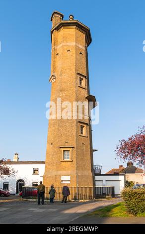 Der 1818 erbaute High Lighthouse ist heute ein Museum von lokalem Interesse in Harwich, Essex, England Stockfoto