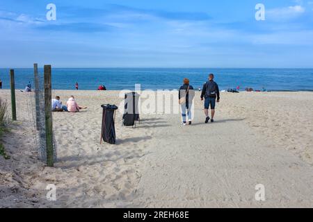 Sandstrand in Władysławowo, Ferienort an der Ostsee in Polen. Stockfoto