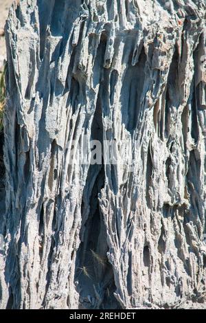 Die South Tufas und Navy Beach Felsformationen am Mono Lake sind ziemlich ungewöhnlich und ein großartiger Zwischenstopp in der östlichen Sierra von Kalifornien. Stockfoto