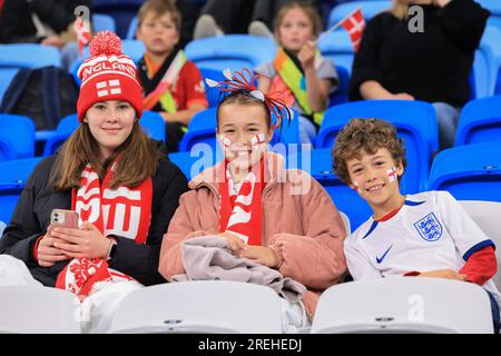 28. Juli 2023; Sydney Football Stadium, Sydney, NSW, Australien: FIFA Womens World Cup Group D Football, England gegen Dänemark; englische Fans erwarten das Spiel Stockfoto