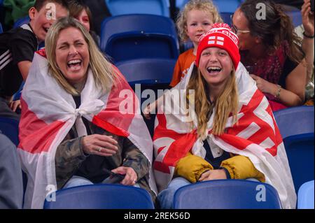 Sydney, Australien. 28. Juli 2023. Fußballfans beim FIFA Women's World Cup 2023 zwischen England Women und Denmark Women im Allianz Stadium, Sydney, Australien, am 28. Juli 2023. Foto von Richard Nicholson. Nur redaktionelle Verwendung, Lizenz für kommerzielle Verwendung erforderlich. Keine Verwendung bei Wetten, Spielen oder Veröffentlichungen von Clubs/Ligen/Spielern. Kredit: UK Sports Pics Ltd/Alamy Live News Stockfoto