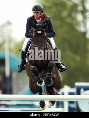 Ben Maher in Aktion auf Point Remo während des Longines FEI Jumping Nations Cup von Great Britain Hassocks, Vereinigtes Königreich, 28. Juli 2023. Die Longines Royal International Horse Show. Kredit: Rhianna Chadwick/Alamy Live News Stockfoto