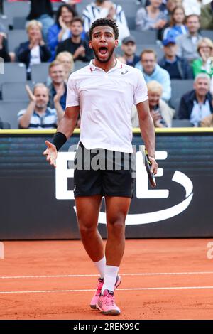 Hamburg, Deutschland. 28. Juli 2023. Tennis: Hamburg European Open (ATP-Turnier), Rothenbaum-Tennisstadion, Männer, Singles, Quarterfinals, Ruud (Norwegen) - Fils (Frankreich). Arthur Fils zum wohl. Kredit: Frank Molter/dpa/Alamy Live News Stockfoto