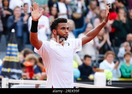 Hamburg, Deutschland. 28. Juli 2023. Tennis: Hamburg European Open (ATP-Turnier), Rothenbaum-Tennisstadion, Männer, Singles, Quarterfinals, Ruud (Norwegen) - Fils (Frankreich). Arthur Fils zum wohl. Kredit: Frank Molter/dpa/Alamy Live News Stockfoto