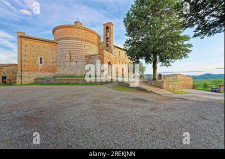 Oratorio di San Galgano sul Montesiepi, Chiusdino, Toskana, Italien Stockfoto