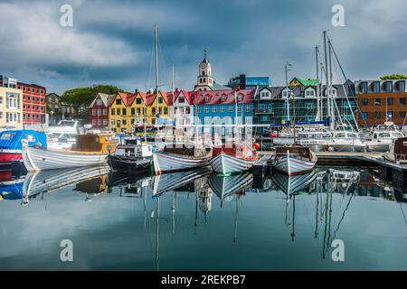 Hafen von Torshavn, Hauptstadt der Färöer, Streymoy, Dänemark Stockfoto