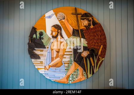 Innere Christianskirkjan (christliche Kirche), modernes Kirchengebäude, Klaksvik, Färöer Inseln, Dänemark Stockfoto