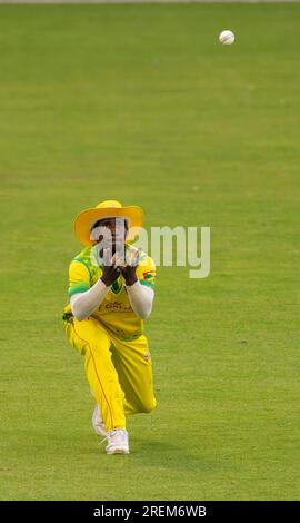 Northampton Mai 26 : Darron Nedd von Grenada während des T20 . Spiels zwischen Northamptonshire Steelbacks X1 und Grenada Cricket im County Ground Northampton am 28 . Juli 2023 in Northampton England . Stockfoto