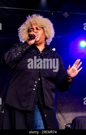 Edmonton, Kanada. 25. Juli 2023. D'Orjay (Dorjay Drokar) tritt an Tag 3 des K-Days in Edmonton auf der Bühne der Nordlichter auf, während des 10-tägigen Laufs. Kredit: SOPA Images Limited/Alamy Live News Stockfoto