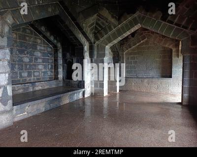 Shivneri Fort ist eine militärische Festung aus dem 17. Jahrhundert und