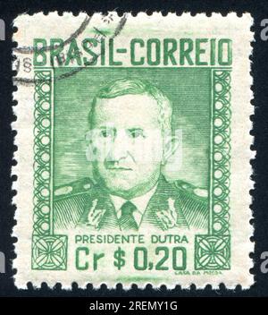 BRASILIEN - CIRCA 1947: Stempel gedruckt von Brasilien, zeigt Eurico Gaspar Dutra, circa 1947 Stockfoto